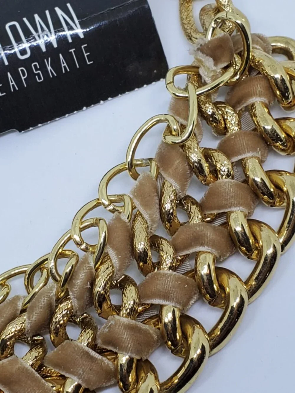 NWT Wide Gold Chain Choker Statement Collar Necklace with Velvet Ribbon Wrap